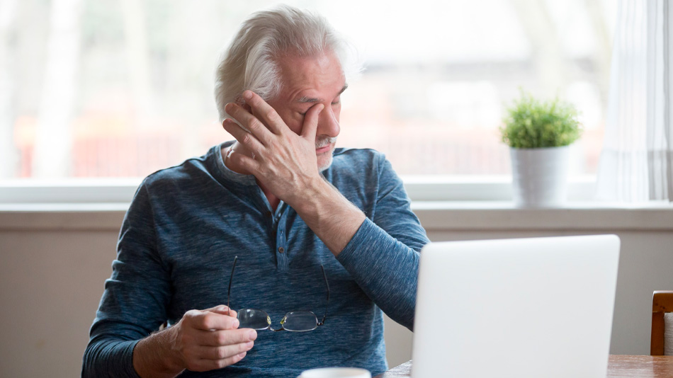 What are the symptoms of Dry Eye Anton Van Heerden Eye Laser Specialists Melbourne