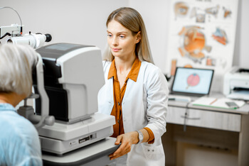 treatment safety eye laser melbourne