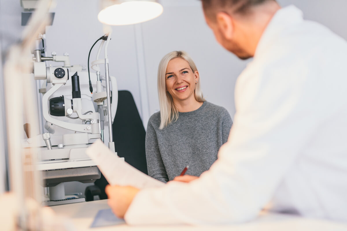 age for laser eye surgery
